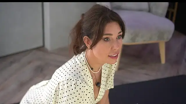 Arte Adelle online show from 07/16/26, 08:59