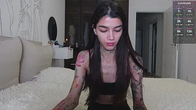 vinkitinkii online show from 11/13/25, 03:49