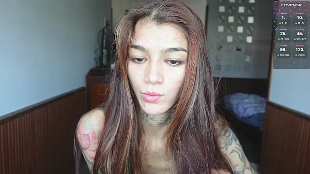 Snapshot of vinkitinkii chatting on 03/27/26, 04:51 vinkitinkii online show from 03/27/26, 04:51