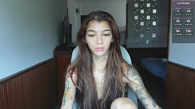 Snapshot of vinkitinkii chatting on 03/31/26, 06:14 vinkitinkii online show from 03/31/26, 06:14