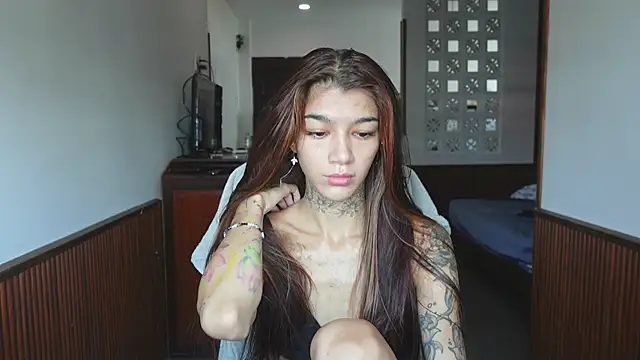 Snapshot of vinkitinkii chatting on 04/02/26, 03:59 vinkitinkii online show from 04/02/26, 03:59