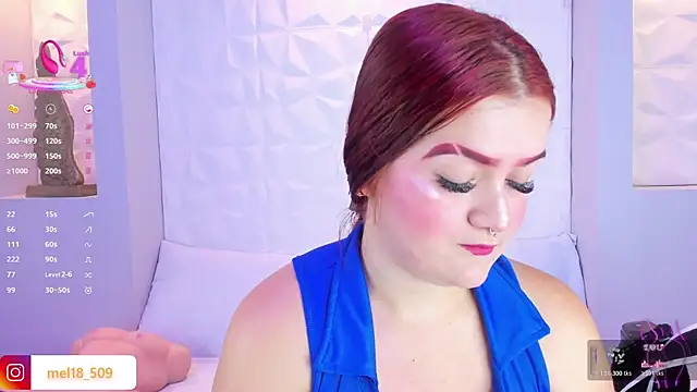 Snapshot of MelanieKlaus chatting on 11/18/25, 11:25 MelanieKlaus online show from 11/18/25, 11:25