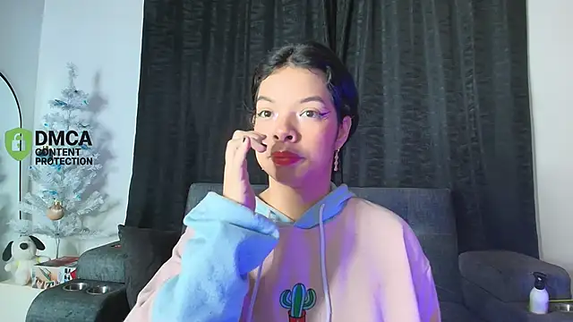 Snapshot of yungelitamor_ chatting on 12/16/25, 05:12 yungelitamor online show from 12/16/25, 05:12