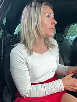 petrouchkaaa  online show from 03/11/26, 12:11