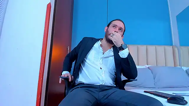 Snapshot of jeanpiere_ chatting on 09/14/25, 11:15 jeanpiere  online show from 09/14/25, 11:15