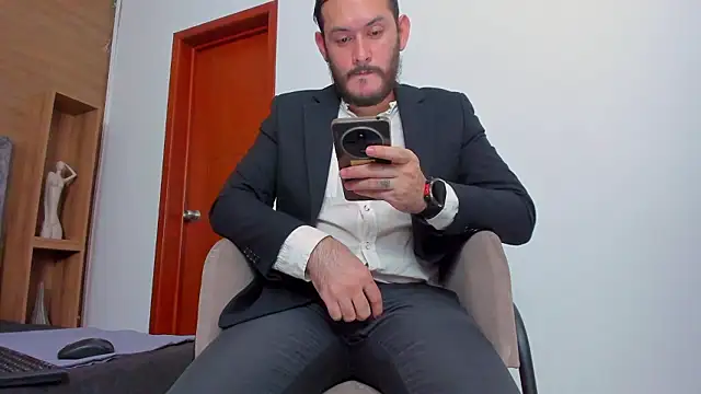 Snapshot of jeanpiere_ chatting on 03/09/26, 01:53 jeanpiere online show from 03/09/26, 01:53