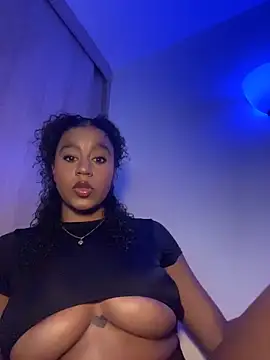 charlotteeruss online show from 06/04/26, 11:49