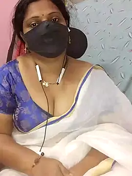 Snapshot of yours-kavaya chatting on 12/31/24, 01:15 yours-kavaya online show from 12/31/24, 01:15