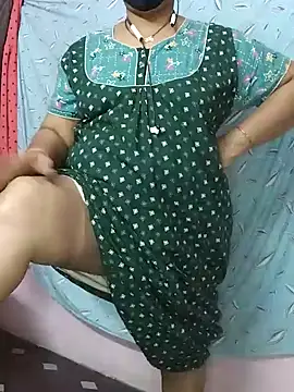 Snapshot of yours-kavaya chatting on 01/03/25, 02:51 yours-kavaya online show from 01/03/25, 02:51