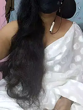 Snapshot of yours-kavaya chatting on 01/25/25, 03:41 yours-kavaya online show from 01/25/25, 03:41