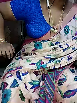 Snapshot of yours-kavaya chatting on 09/12/25, 02:50 yours-kavaya online show from 09/12/25, 02:50