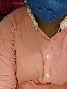 Snapshot of yours-kavaya chatting on 10/04/25, 06:33 yours-kavaya online show from 10/04/25, 06:33