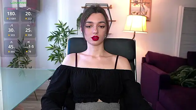 Snapshot of olivia_jeas chatting on 03/29/26, 10:10 olivia jeas online show from 03/29/26, 10:10