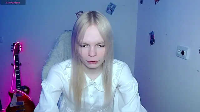 Emily Nyaffee online show from 02/13/26, 02:40