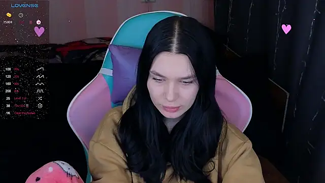 Snapshot of Amanda_Tender chatting on 02/10/25, 09:15 Amanda Tender online show from 02/10/25, 09:15