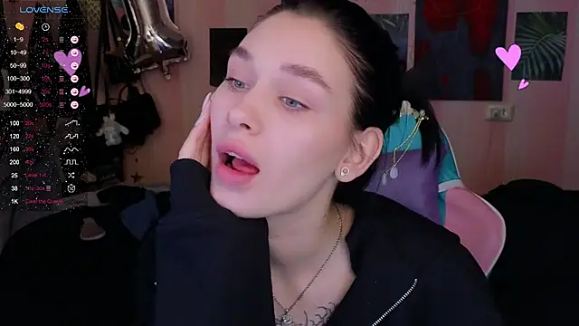 Snapshot of Amanda_Tender chatting on 02/20/25, 09:31 Amanda Tender online show from 02/20/25, 09:31