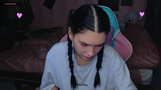 Snapshot of Amanda_Tender chatting on 09/29/25, 12:16 Amanda Tender online show from 09/29/25, 12:16