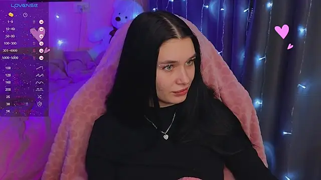 Snapshot of Amanda_Tender chatting on 11/13/25, 11:03 Amanda Tender online show from 11/13/25, 11:03