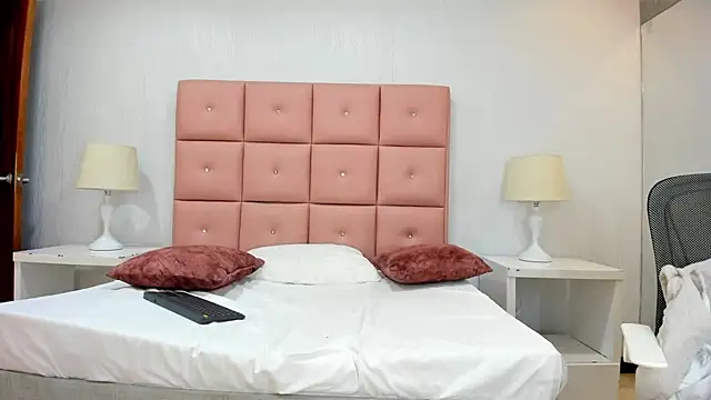 lhiamfit online show from 12/28/24, 08:48