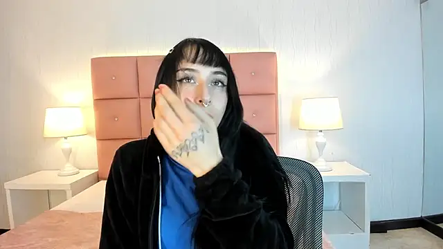 lhiamfit online show from 02/27/25, 01:38