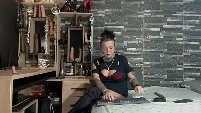 Mistress Miry online show from 12/10/24, 12:50
