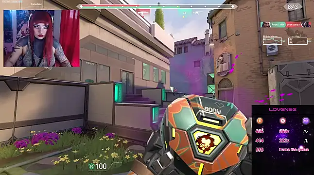 Snapshot of linda_mort chatting on 11/25/25, 10:32 linda mort online show from 11/25/25, 10:32