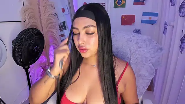 NatashaBrown12 online show from 06/18/26, 12:53