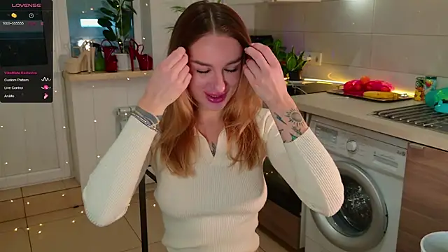 MissLovex online show from 12/18/25, 04:07