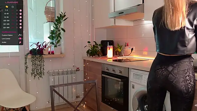 MissLovex online show from 02/12/26, 08:42