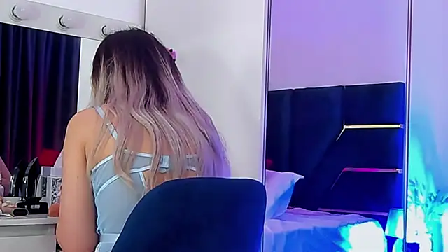 Snapshot of AllisonSweets chatting on 03/25/26, 10:43 AllisonSweets online show from 03/25/26, 10:43