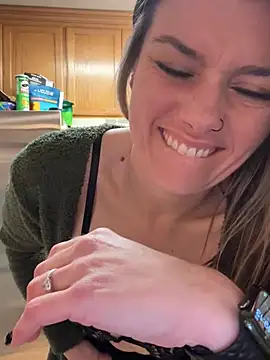 LadyLena1 online show from 02/16/25, 03:15