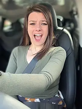 LadyLena1 online show from 02/26/25, 09:37