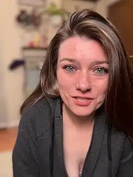 LadyLena1 online show from 03/10/25, 02:17