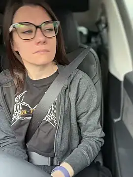 LadyLena1 online show from 10/30/25, 06:08