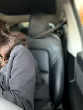 LadyLena1 online show from 11/09/25, 05:11