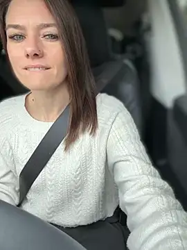 LadyLena1 online show from 11/13/25, 07:13