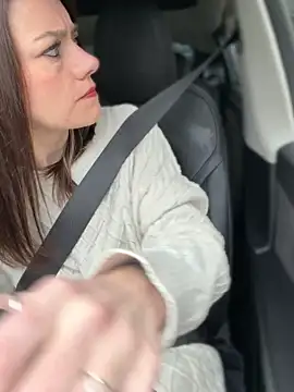 LadyLena1 online show from 01/15/26, 07:06