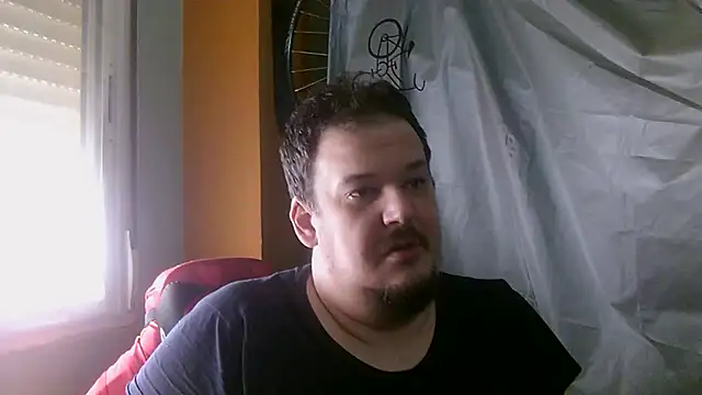 Snapshot of porkorossy chatting on 04/22/26, 07:55 porkorossy online show from 04/22/26, 07:55
