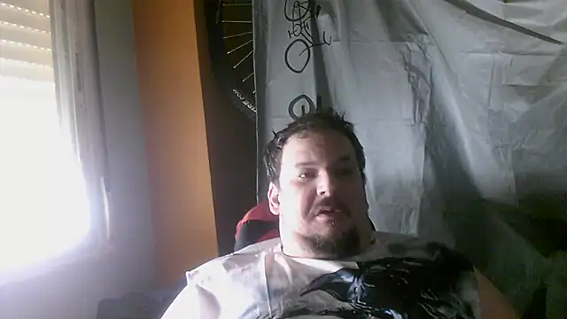 Snapshot of porkorossy chatting on 04/28/26, 08:41 porkorossy online show from 04/28/26, 08:41