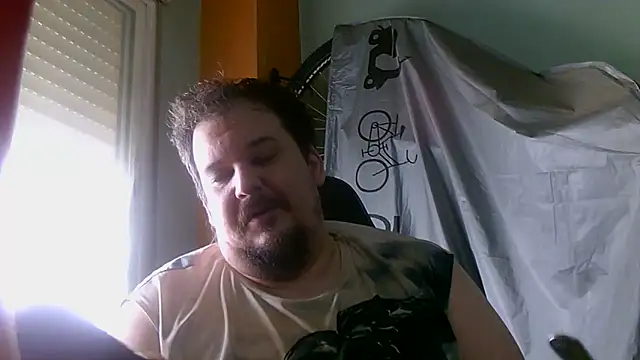 Snapshot of porkorossy chatting on 05/23/26, 08:07 porkorossy online show from 05/23/26, 08:07