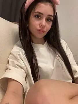 SofiaLaLight online show from 12/13/24, 11:50