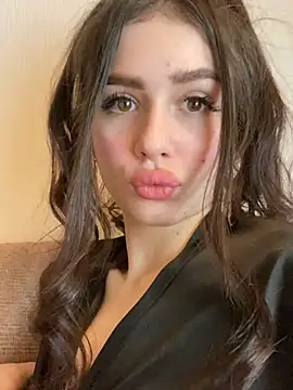 SofiaLaLight online show from 02/06/25, 11:43