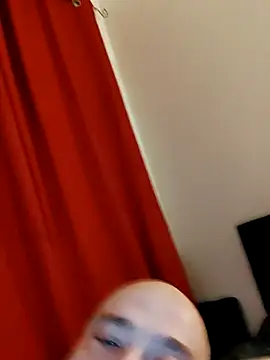 Snapshot of Jens7979 chatting on 02/22/26, 12:01 Jens7979 online show from 02/22/26, 12:01