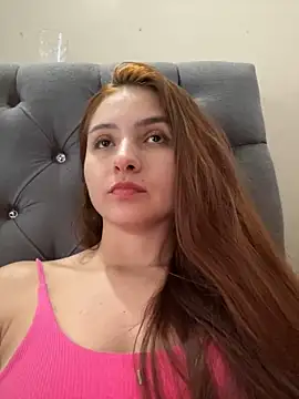 Snapshot of Vikycon chatting on 01/14/25, 10:55 Vikycon online show from 01/14/25, 10:55