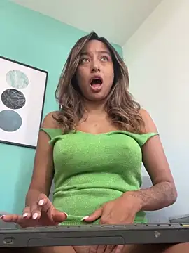 DianaHopson online show from 01/18/25, 02:02