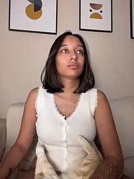 Snapshot of DianaHopson chatting on 07/19/26, 12:58 DianaHopson online show from 07/19/26, 12:58