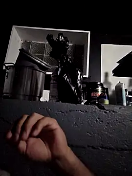 parker321516 online show from 04/08/26, 03:39