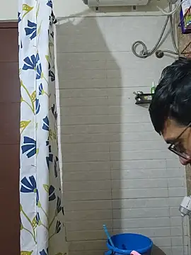 Snapshot of surfer_fun29 chatting on 12/08/24, 11:24 surfer fun29 online show from 12/08/24, 11:24