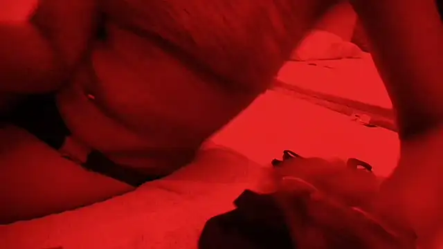 Snapshot of ROXYNL chatting on 01/12/25, 07:31 ROXYNL online show from 01/12/25, 07:31