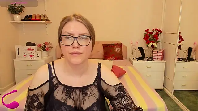 Snapshot of AmandamurX chatting on 06/27/26, 01:28 AmandamurX online show from 06/27/26, 01:28